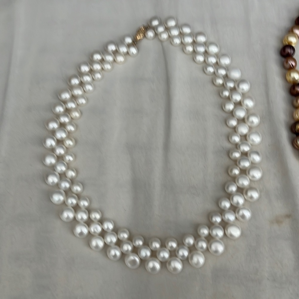 Perl collar necklace